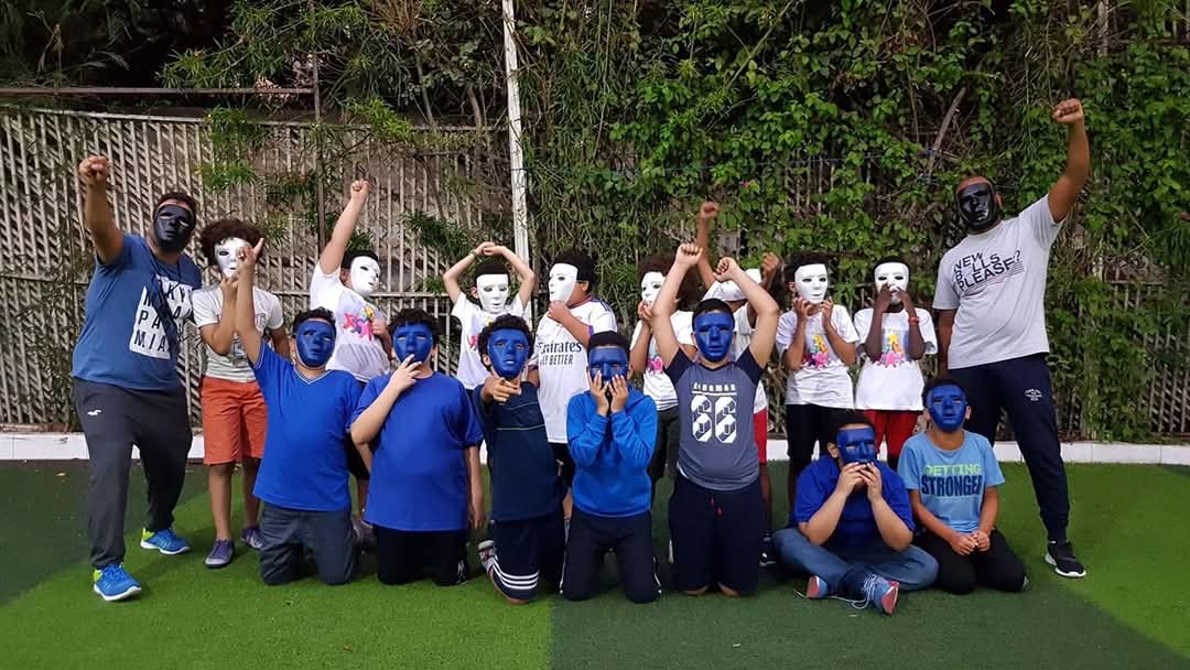 الاطفال والمراهقين